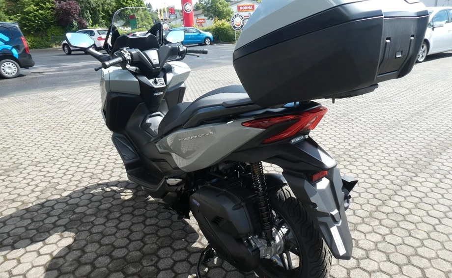 Angebot Honda Forza 125 Bild 7: Angebot Honda Forza 125