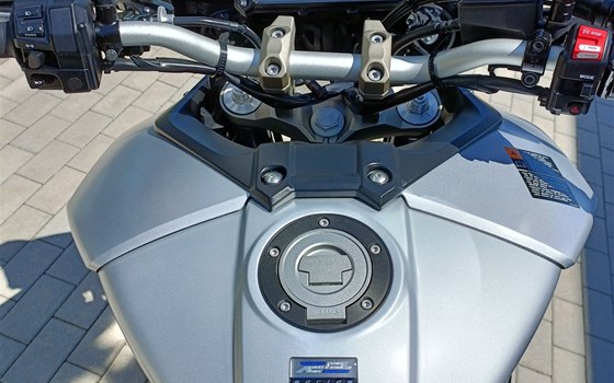Gebrauchtmotorrad Yamaha MT-09 - Bild 12 Gebrauchtmotorrad Yamaha MT-09 - Bild 12