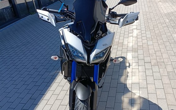 Gebrauchtmotorrad Yamaha MT-09 - Bild 5 Gebrauchtmotorrad Yamaha MT-09 - Bild 5