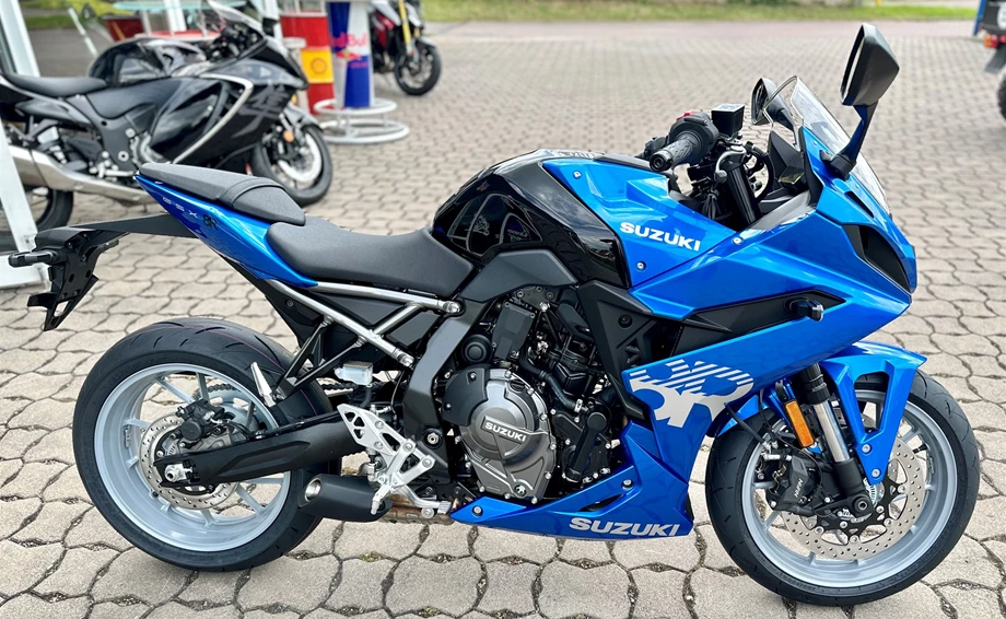 Angebot Suzuki GSX-8R Bild 1: Angebot Suzuki GSX-8R