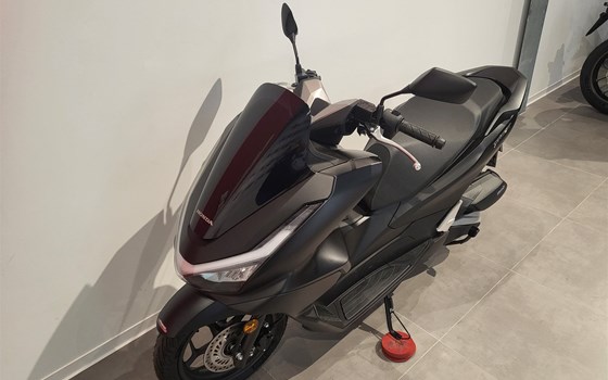 Neufahrzeug Honda PCX125 - Bild 13