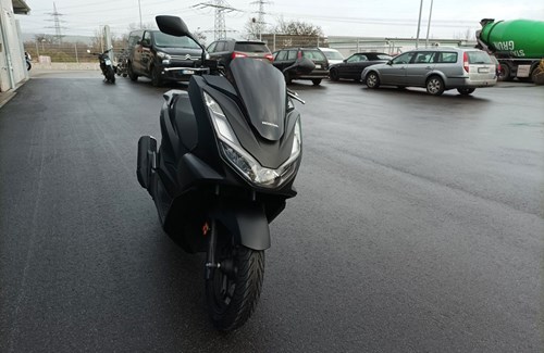 Neumotorrad Honda PCX 125