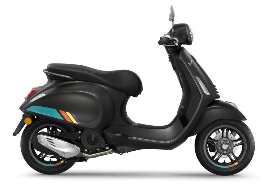 Vespa Primavera 125 S (Nero Convinto Matt)