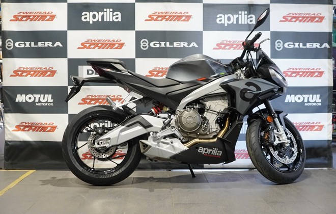 Aprilia Tuono 660