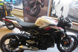 Angebot Triumph Street Triple R