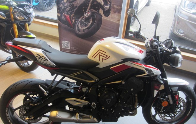 Triumph Street Triple R