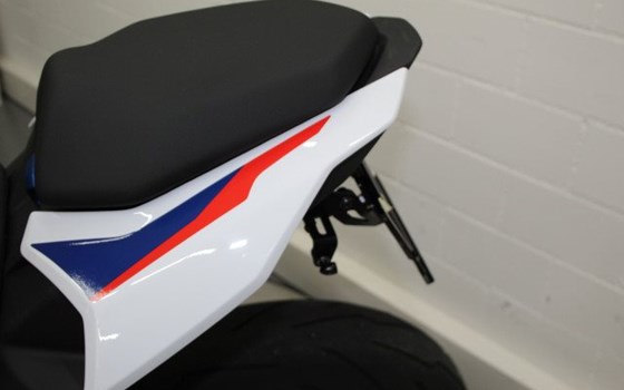 Motorrad Occasion BMW S 1000 R - Bild 10