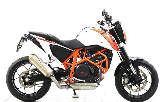 Motorrad Occasion KTM 690 Duke - Bild 4