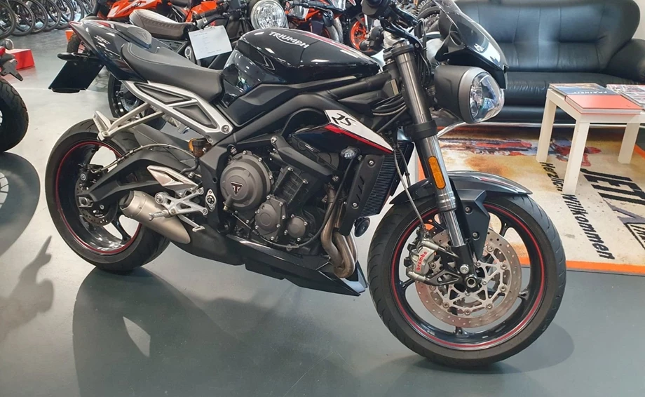 Angebot Triumph Street Triple RS Bild 2: Angebot Triumph Street Triple RS