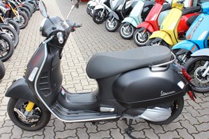 Angebot Vespa GTS 300 Super Tech