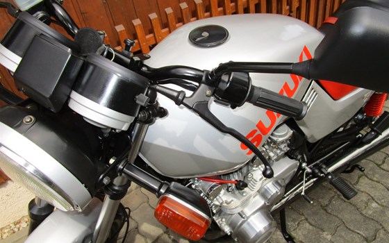 Gebrauchtmotorrad Suzuki GS 500 - Bild 13 Gebrauchtmotorrad Suzuki GS 500 - Bild 13