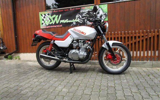 Gebrauchtmotorrad Suzuki GS 500 - Bild 3 Gebrauchtmotorrad Suzuki GS 500 - Bild 3