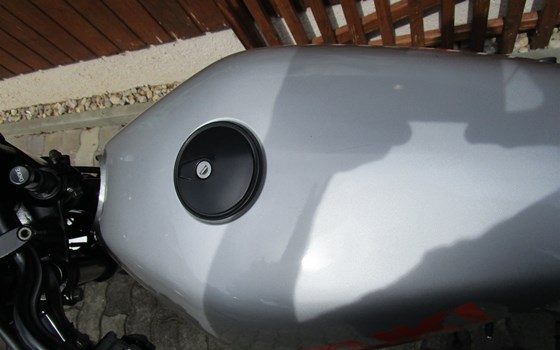 Gebrauchtmotorrad Suzuki GS 500 - Bild 9 Gebrauchtmotorrad Suzuki GS 500 - Bild 9