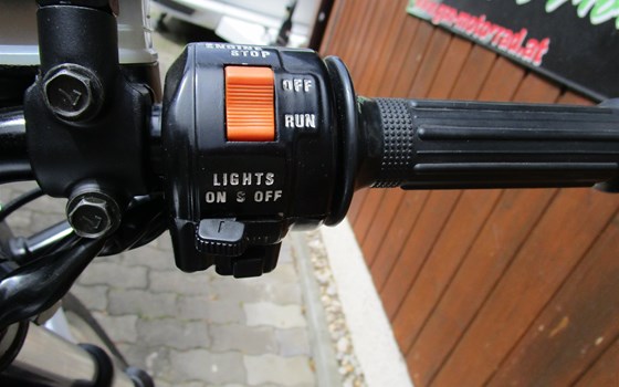 Gebrauchtmotorrad Suzuki GS 500 - Bild 12 Gebrauchtmotorrad Suzuki GS 500 - Bild 12