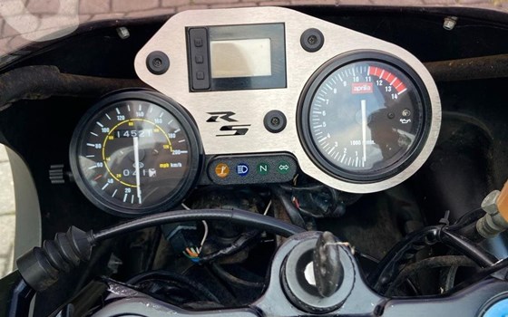 Gebrauchtmotorrad Aprilia RS 125 - Bild 4