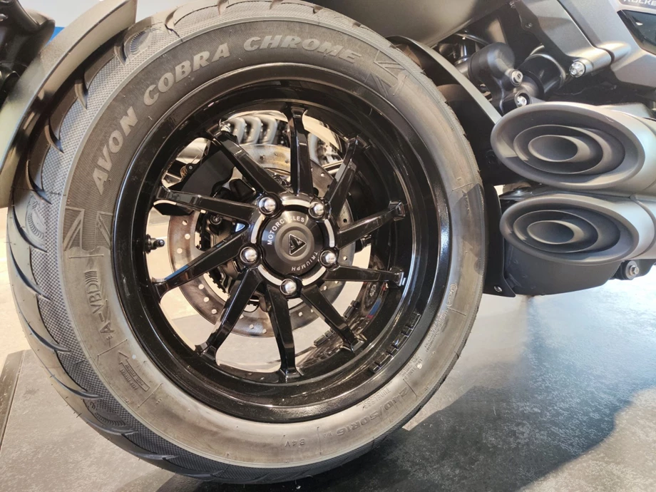 Angebot Triumph Rocket 3 Storm GT Bild 8: Angebot Triumph Rocket 3 Storm GT