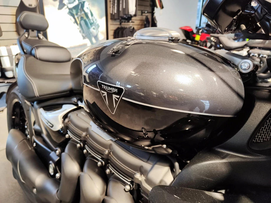 Angebot Triumph Rocket 3 Storm GT Bild 9: Angebot Triumph Rocket 3 Storm GT
