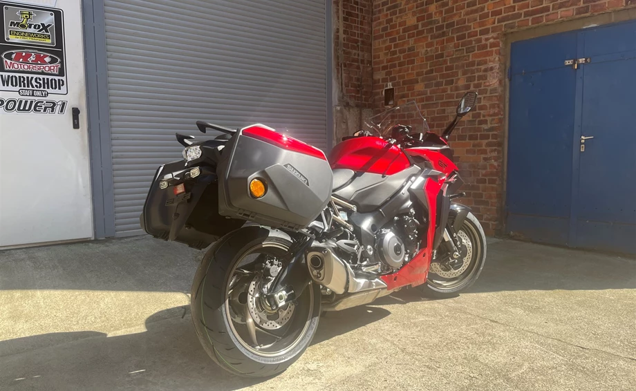 Angebot Suzuki GSX-S1000GT Bild 6: Angebot Suzuki GSX-S1000GT