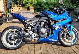 Neumotorrad Suzuki GSX-8R