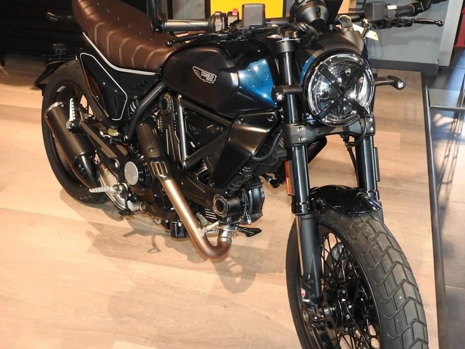 Angebot Ducati Scrambler Nightshift Bild 3: Angebot Ducati Scrambler Nightshift