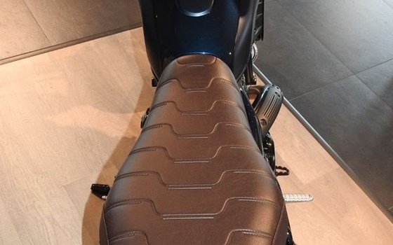 Neufahrzeug Ducati Scrambler Nightshift - Bild 7