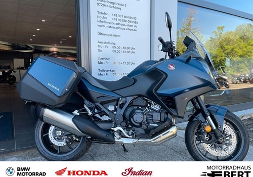 Honda NT1100 DCT