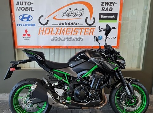 NEUFAHRZEUG Kawasaki Z900