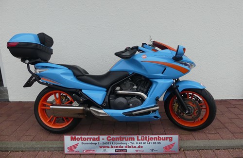 Gebrauchtmotorrad Honda DN-01