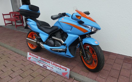 Gebrauchtmotorrad Honda DN-01 - Bild 2