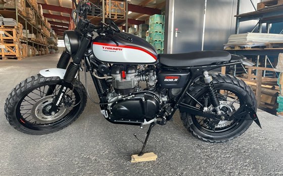 Gebrauchtmotorrad Triumph Bonneville T100 - Bild 4 Gebrauchtmotorrad Triumph Bonneville T100 - Bild 4