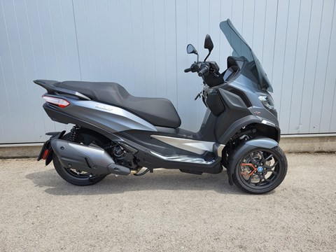 Piaggio MP3 530 HPE Exclusive