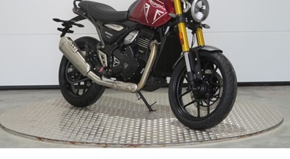 Neumotorrad Triumph Speed 400