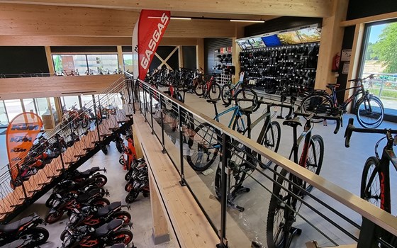 Neufahrzeug Husqvarna Svartpilen 801 - Bild 14