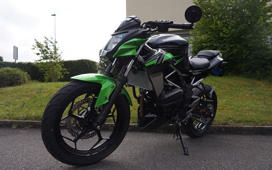 Motorrad Occasion Kawasaki Z125 - Bild 7