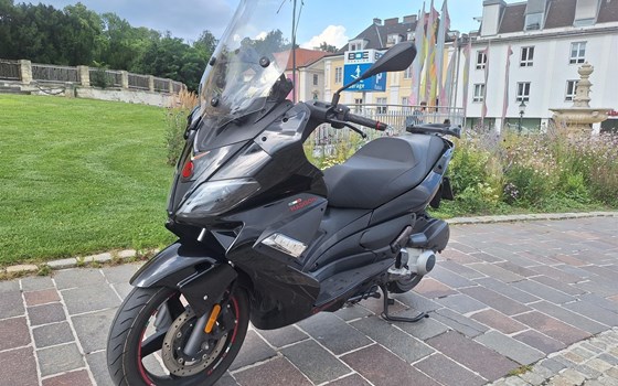 Gebrauchtmotorrad Malaguti Madison 300 - Bild 5 Gebrauchtmotorrad Malaguti Madison 300 - Bild 5