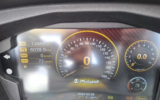 Gebrauchtmotorrad Malaguti Madison 300 - Bild 7 Gebrauchtmotorrad Malaguti Madison 300 - Bild 7