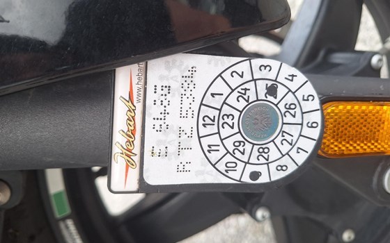 Gebrauchtmotorrad Malaguti Madison 300 - Bild 8 Gebrauchtmotorrad Malaguti Madison 300 - Bild 8