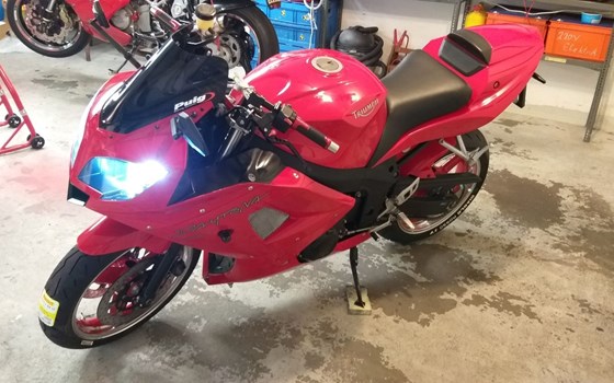 Motorrad Occasion Triumph Daytona 650 - Bild 4