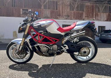 Gebrauchte MV Agusta Brutale 910 S Gebrauchte MV Agusta Brutale 910 S