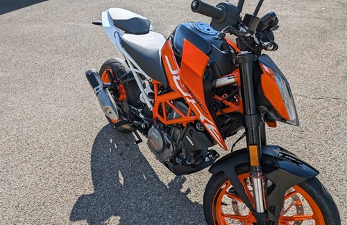 Gebrauchtmotorrad KTM 390 Duke