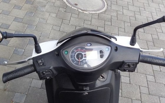 Motorrad Occasion Sym Symphony SR 125 - Bild 6