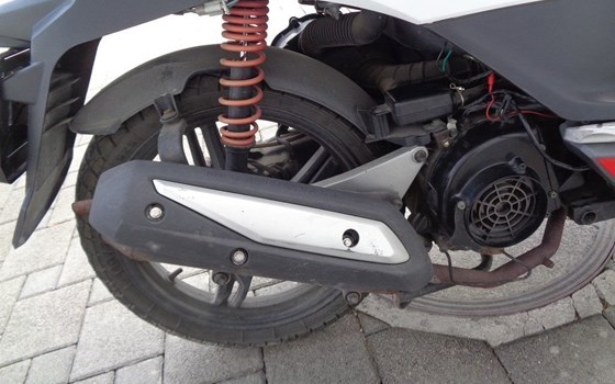 Motorrad Occasion Sym Symphony SR 125 - Bild 8