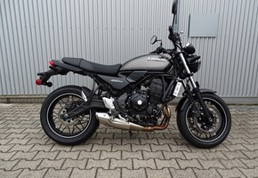 Kawasaki Z650 RS