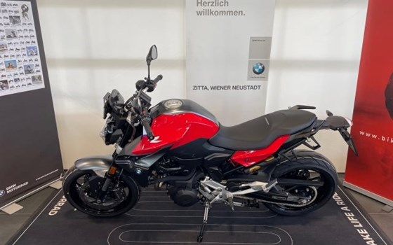 Gebrauchtmotorrad BMW F 900 R - Bild 3 Gebrauchtmotorrad BMW F 900 R - Bild 3
