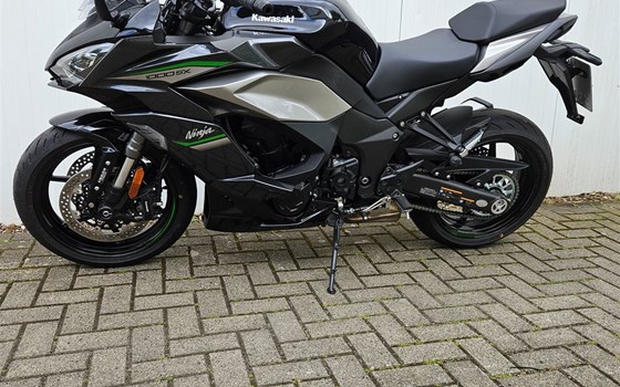 Gebrauchtmotorrad Kawasaki Ninja 1000SX - Bild 3