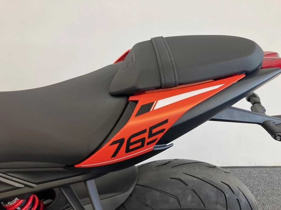 Angebot Triumph Street Triple 765 R Bild 11: Angebot Triumph Street Triple 765 R