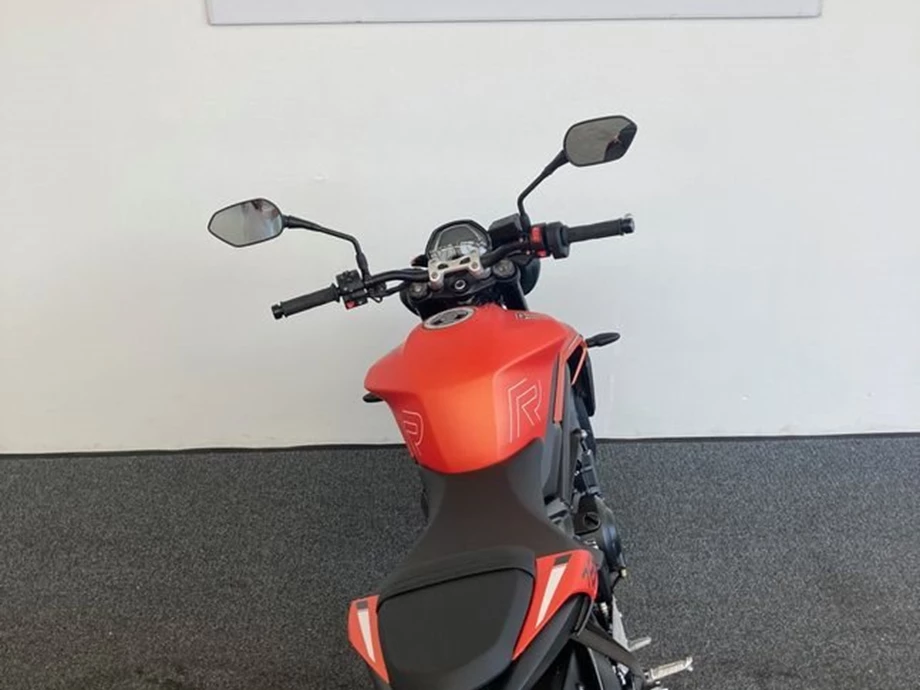 Angebot Triumph Street Triple 765 R Bild 14: Angebot Triumph Street Triple 765 R