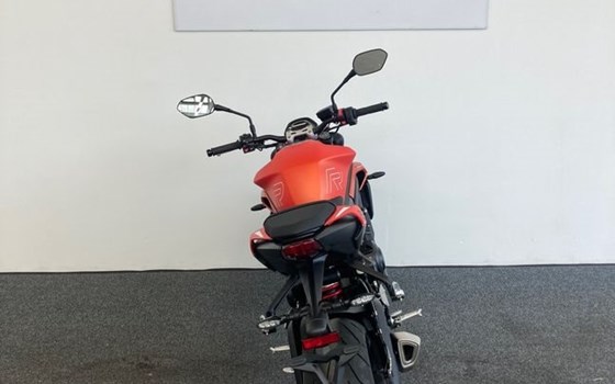 Neufahrzeug Triumph Street Triple 765 R - Bild 6 Neufahrzeug Triumph Street Triple 765 R - Bild 6