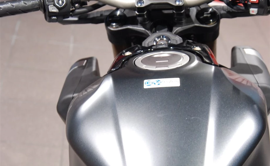 Angebot Honda CB650R Bild 14: Angebot Honda CB650R