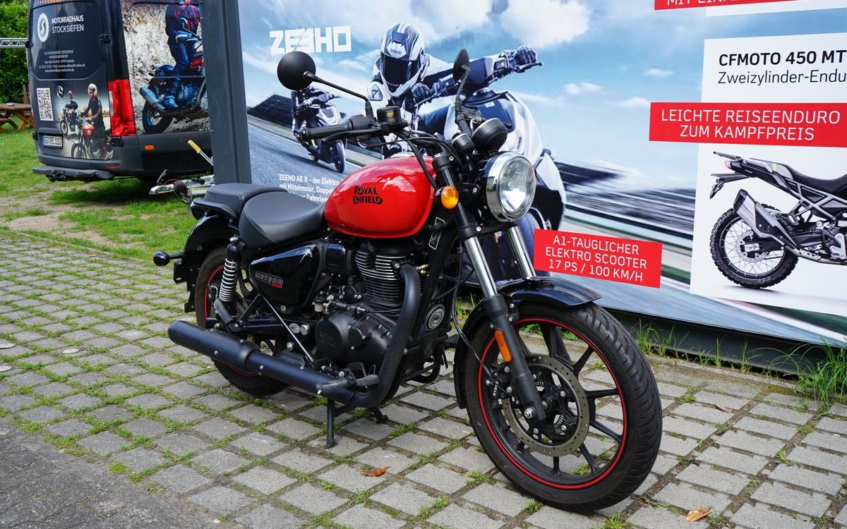 Zum Vergrößern bitte anklicken! Angebot Royal Enfield Meteor 350 Supernova